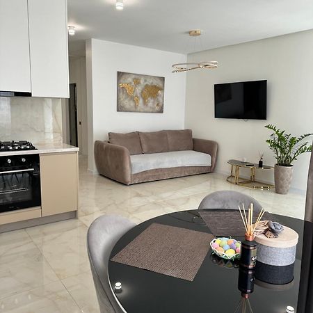 Жк Great Britain Apartment Leópolis Exterior foto