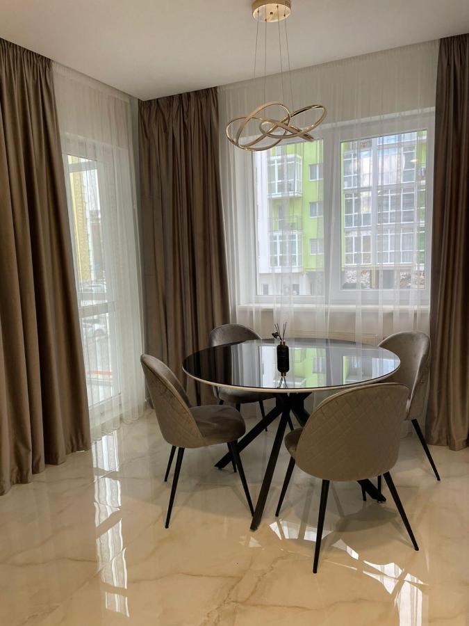 Жк Great Britain Apartment Leópolis Exterior foto