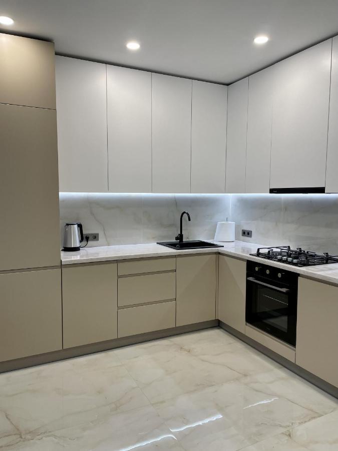 Жк Great Britain Apartment Leópolis Exterior foto